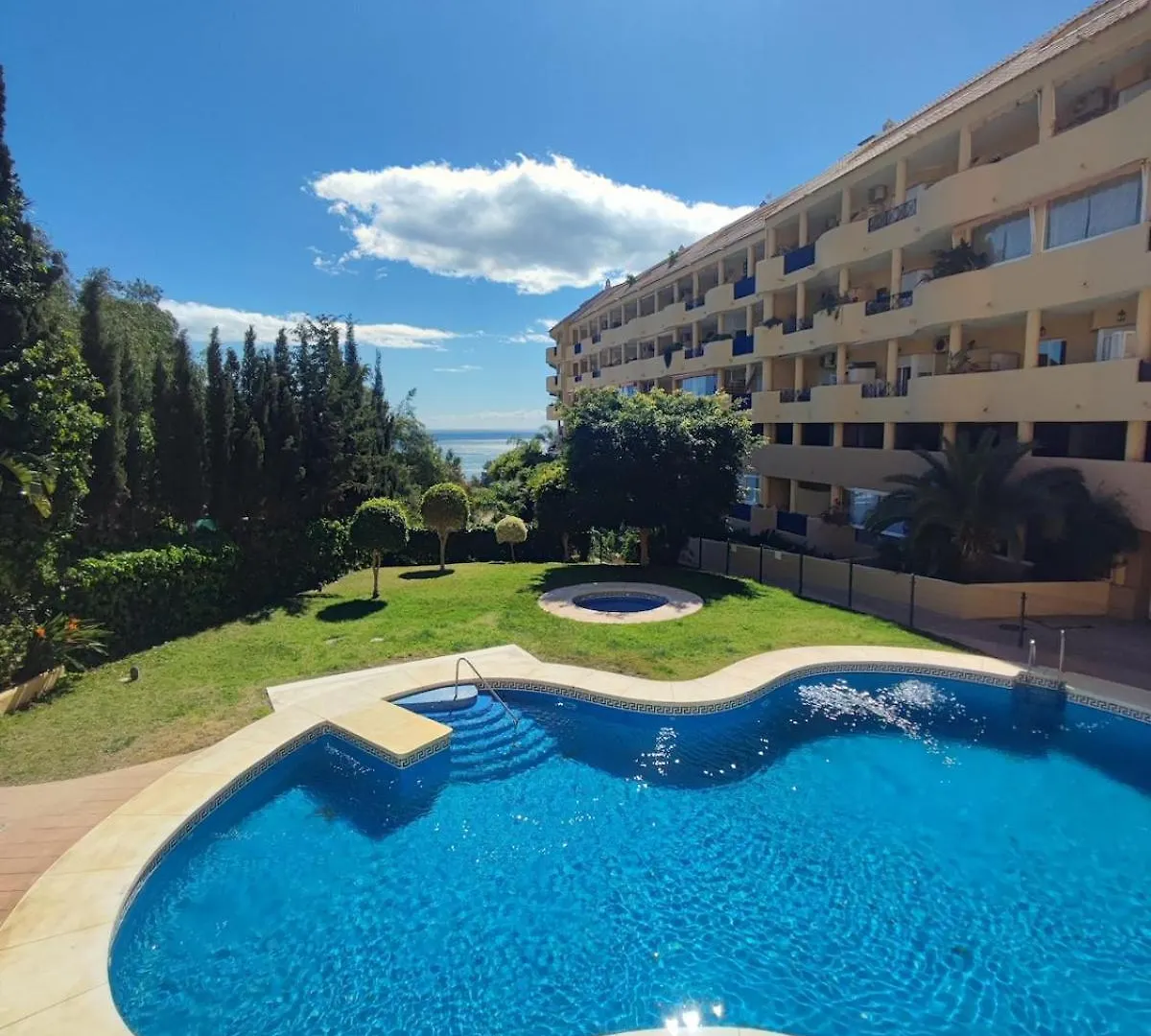 Apartamento Pet Friendly Beautiful Flat With View, 3 Pools Fuengirola 0*,