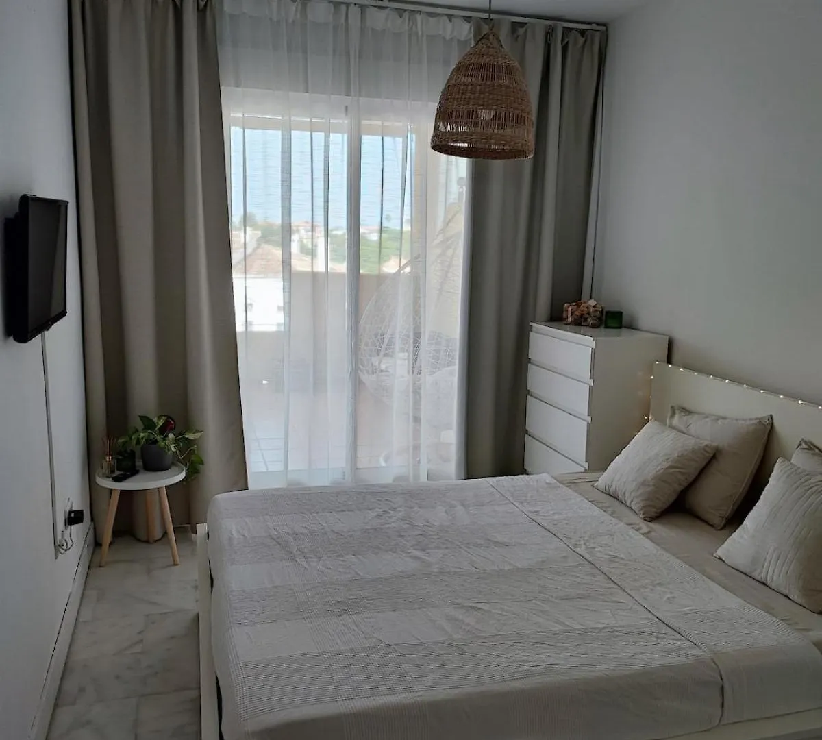 Apartamento Pet Friendly Beautiful Flat With View, 3 Pools Fuengirola 0*,